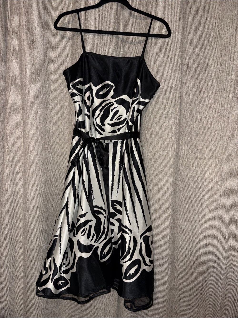 Dress Barn Collection Black and White Floral A-Line Dress semi formal, cocktail